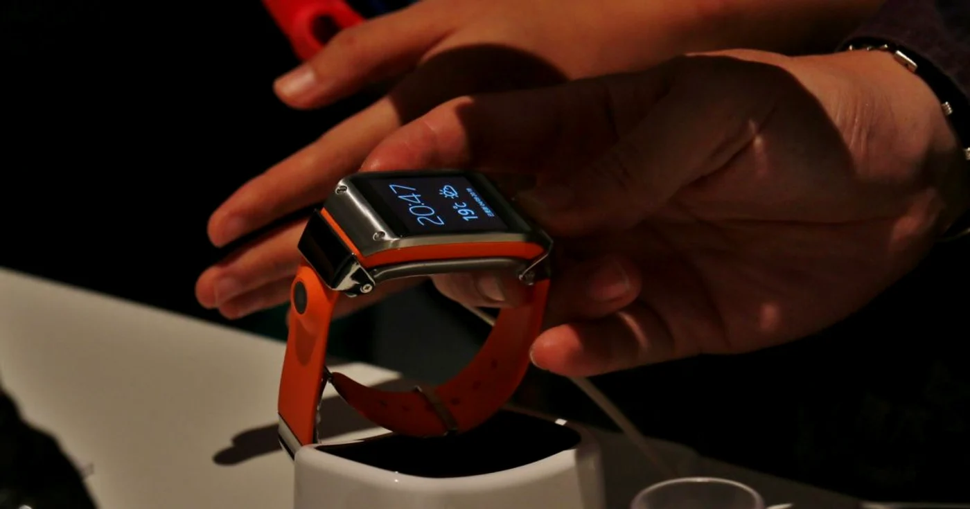 Galaxy Gear se va conecta şi la Samsung Galaxy S4. FOTO Răzvan Băltăreţu/Adevărul