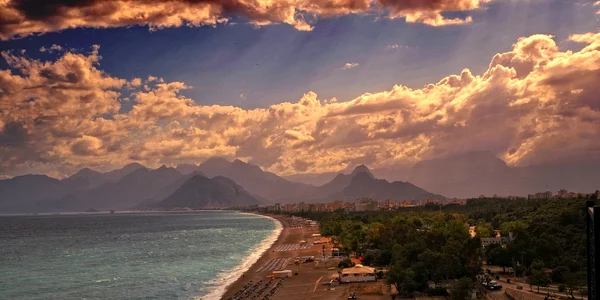 antalya 928302 1280 (1) jpg
