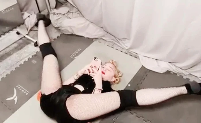 Vedeta se menţine suplă cu exerciţii fiziceFoto: profimedia