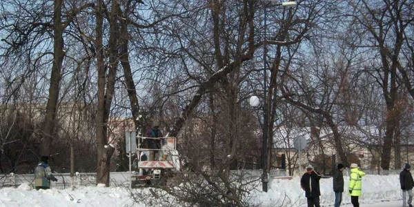 Traficul pe şoseaua Bucureşti a fost restricţionat