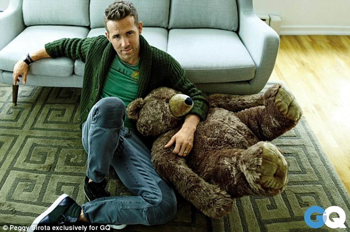 ryan reynolds jpeg