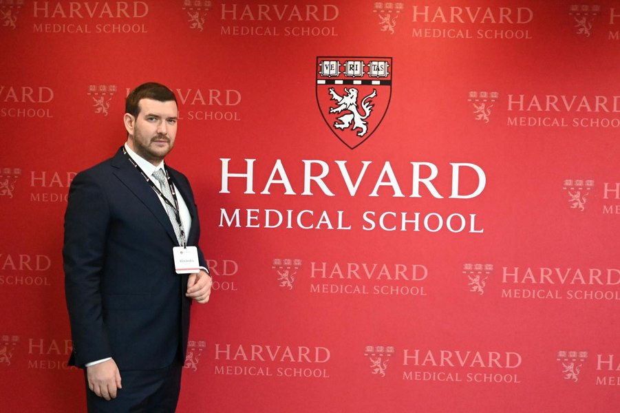 „O problemă de securitate sanitară națională”: Avertismentul unui medic român după participarea la un summit la Harvard