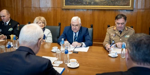 Angel Tîlvăr si omologul sau bulgat  FOTO FB Angel tilvar jpg