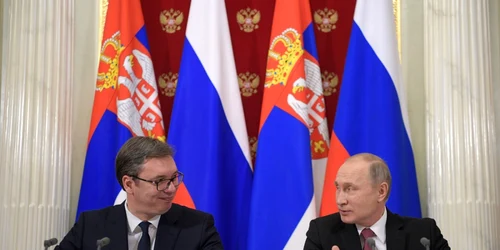 Vucic Putin EPA