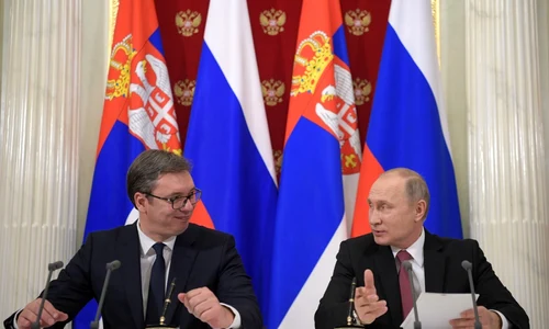 Vucic Putin EPA
