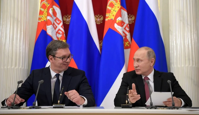 Președintele Serbiei, Aleksandar Vučić, alături de Vladimir Putin FOTO EPA-EFE