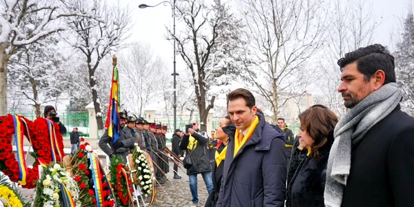 George Tuta cu Sebastian Burduja si Monica Anisie FOTO Facebook G Tuta jpg