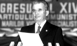 ceausescu congres jpg