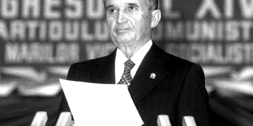 ceausescu congres jpg