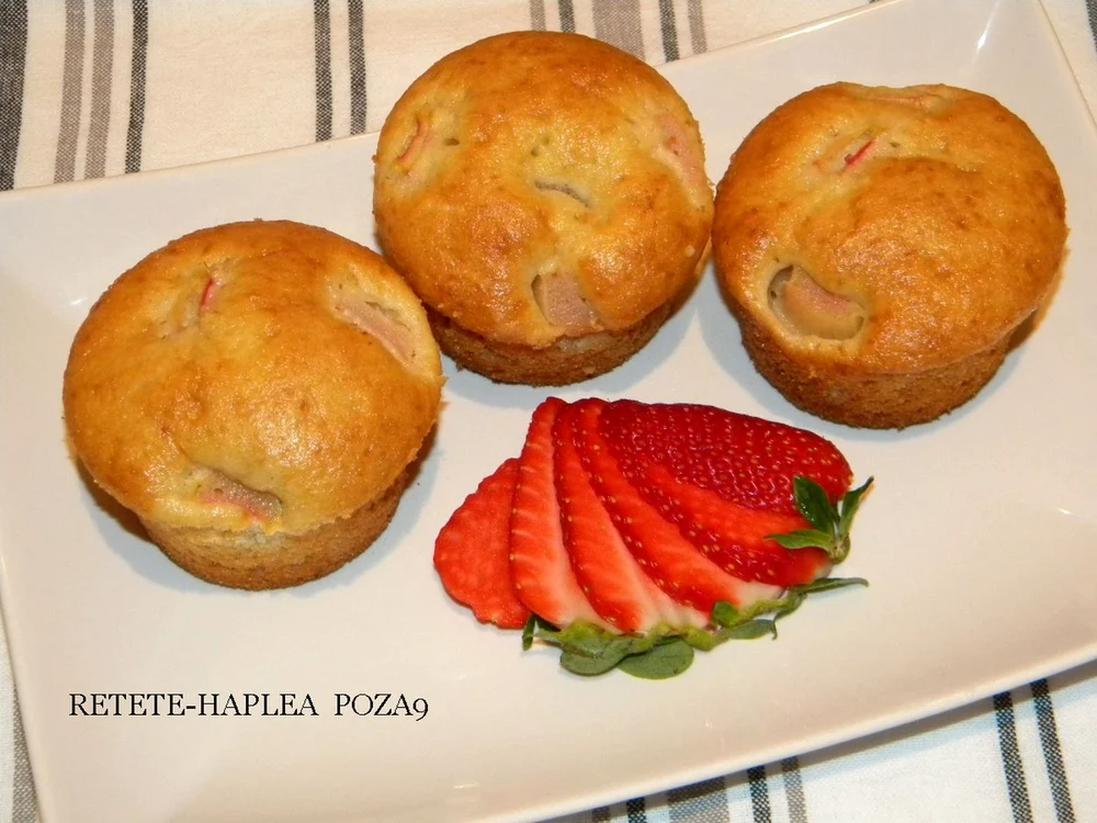 muffins cu rubarba poza9 jpeg