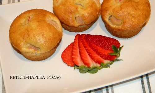 muffins cu rubarba poza9 jpeg