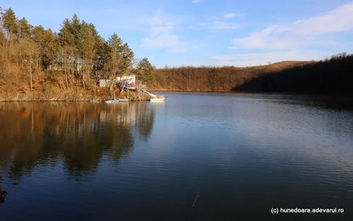 lacul cincis foto daniel guta adevarul