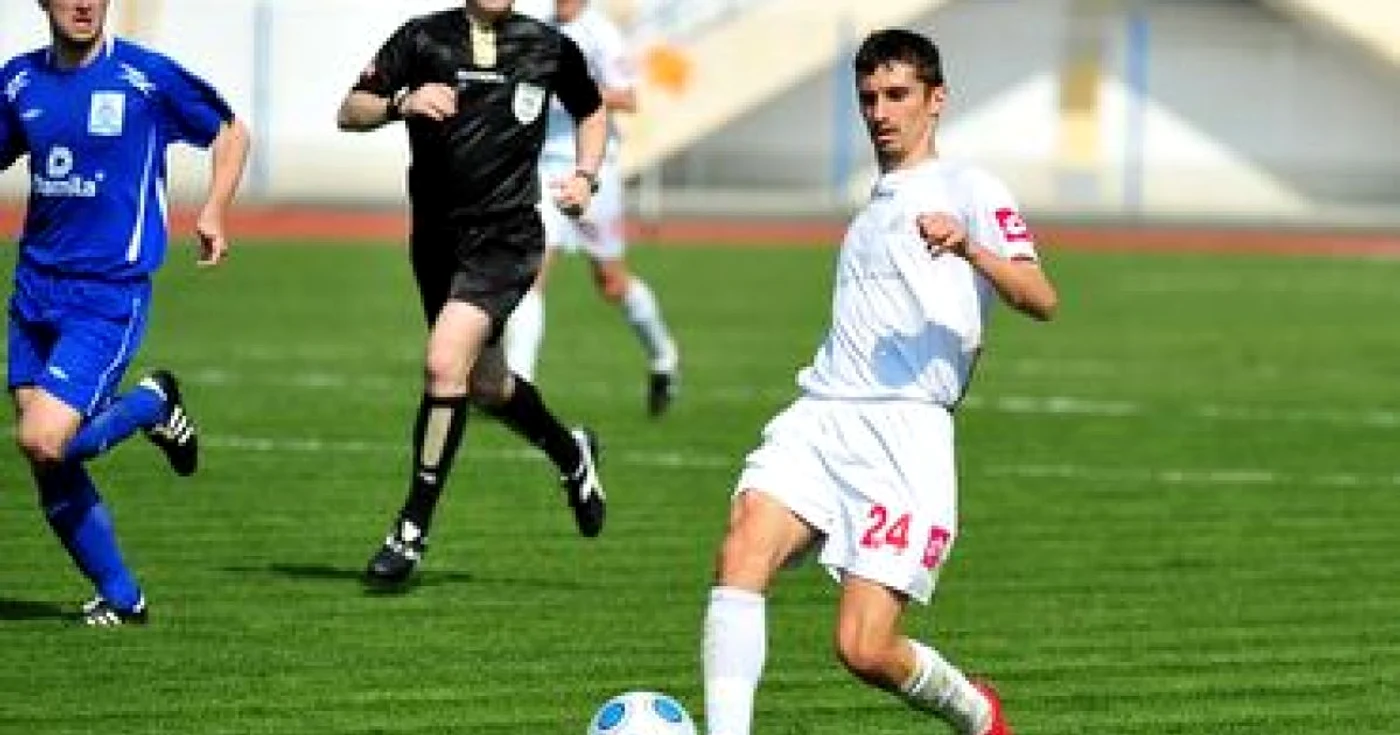 Turnu Severin: Derbi oltean pe terenul de la Vânju Mare