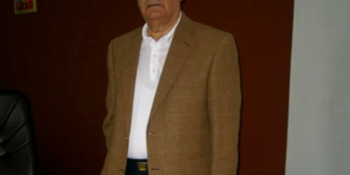 Bacău: Corneliu Costinescu, o viaţă în slujba sportului-rege (PORTRET) (GALERIE FOTO)