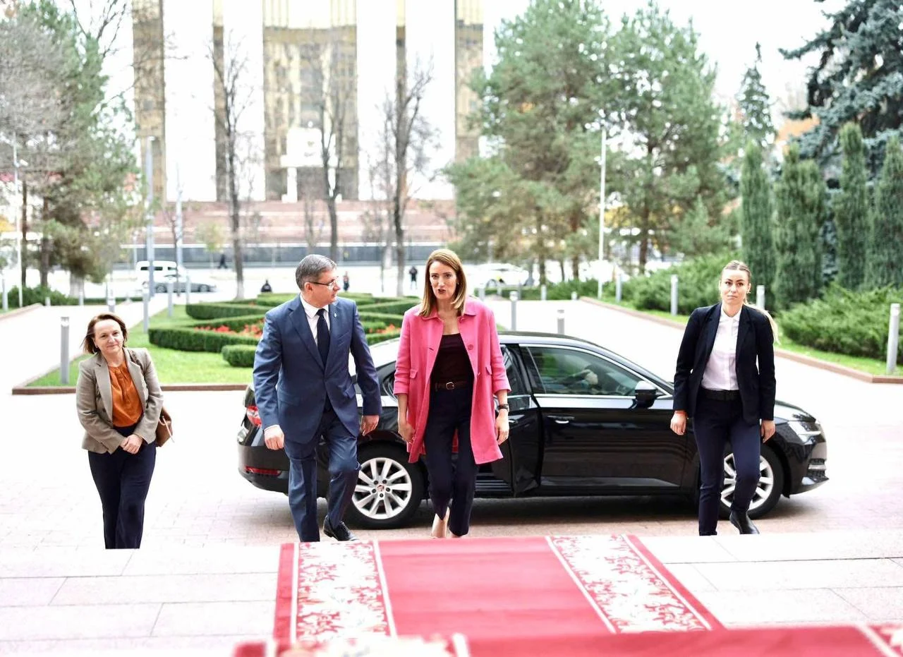 Roberta Metsola, discurs in limba română în Parlamentul de la Chișinău: ,,Locul Republicii Moldova este în Europa”