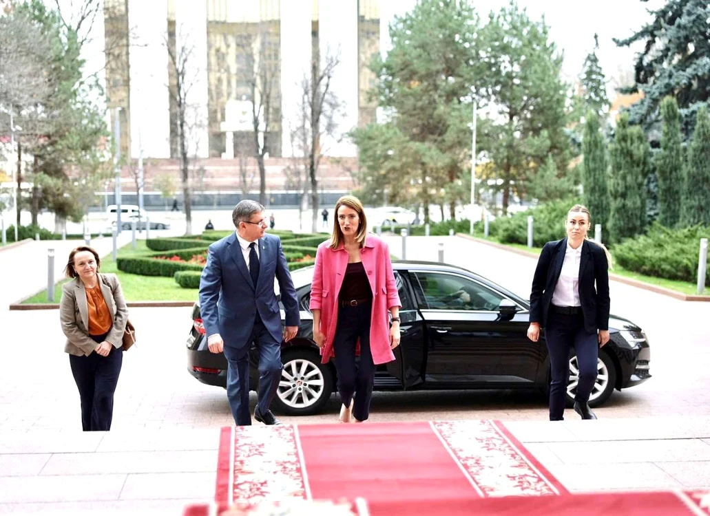 Roberta Metsola a susținut din nou un discurs în Parlamentul de la Chișinău. FOTO: Facebook