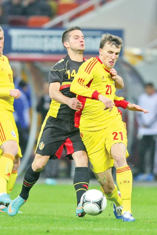 Imaginile cu Chiricheş beat-mort, căzut în zăpadă, au făcut înconjurul lumii