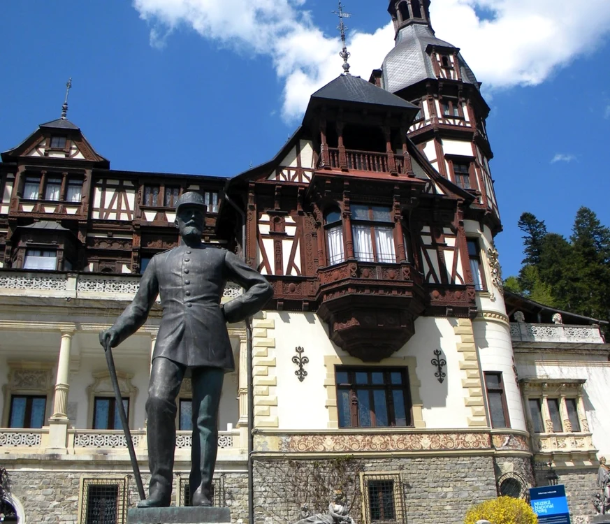 Castelul Peleş este opera regelui Carol I. FOTO Dana Mihai