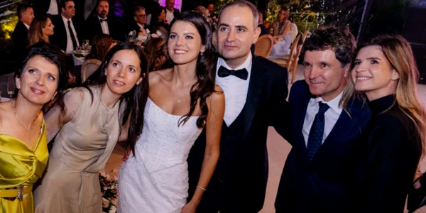 nicusor dan la nunta lui Nazare captuta instagram anamafria geana png