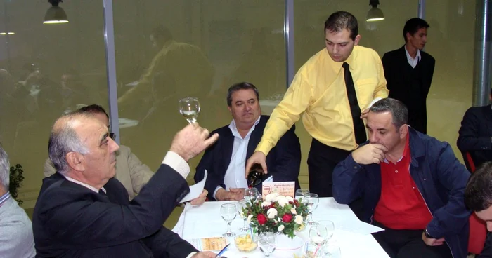 Degustari de vinuri la Conferinta Internationala „Euro Wine”