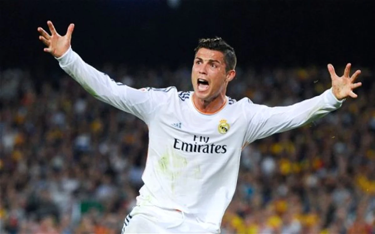 
    Ronaldo poate marca foarte multe goluri în această seară împotriva unui adversar care a primit şapte goluri în primele două meciuri şi n-a marcat niciunulFoto Click!  