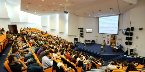 campionat national dezbateri 2013