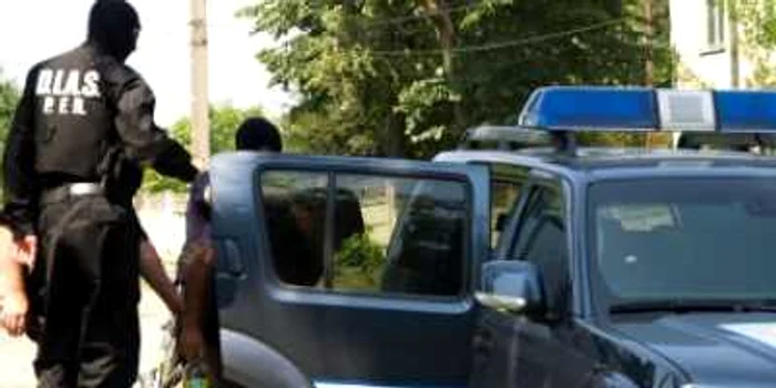 Botoşani: Un poliţist de frontieră a refuzat mita unui sucevean