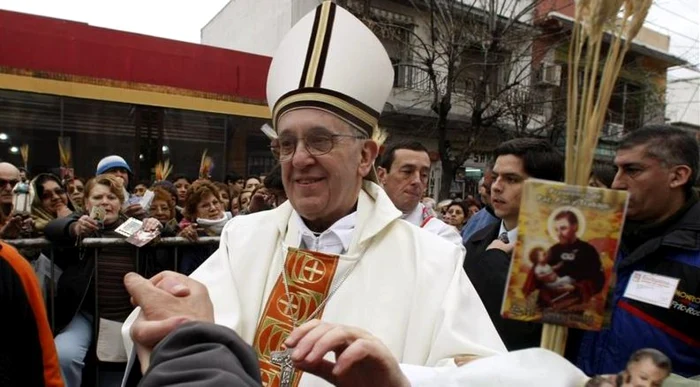 Papa Francisc I a fost ales aseară la Vatican