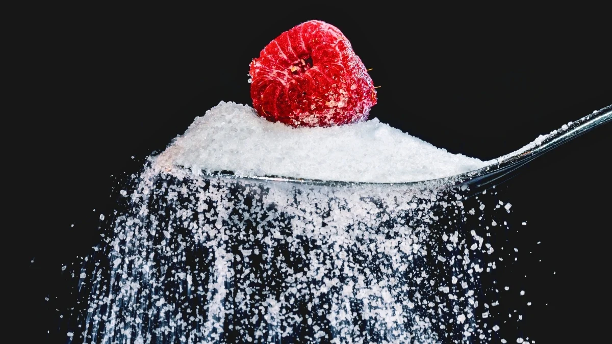 Zahărul după masă crește riscul de Alzheimer: cum creșterile bruște ale glicemiei pun creierul în pericol