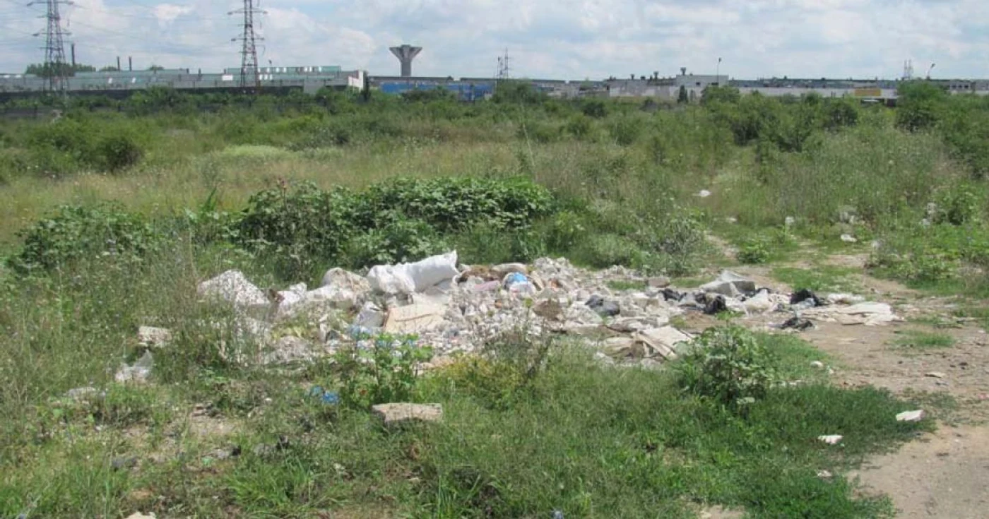 Primul parc industrial din Slatina şi din judeţ se va întinde pe aproape 30 ha. şi va fi amenajat pe locul unde trebuia să fie o investiţie germană... (FOTO: Mugurel Manea)