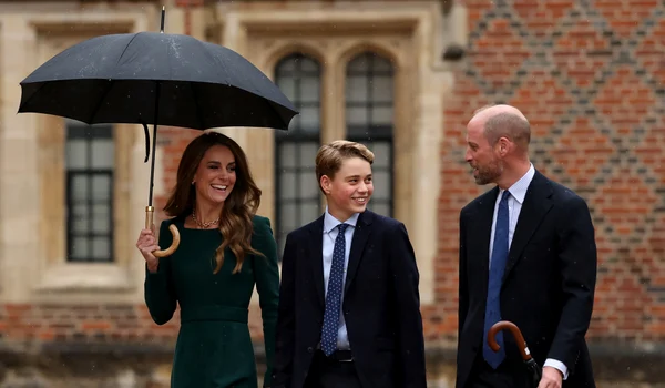 Prințesa Kate și Prințul William l au condus pe Prințul George la Colegiul Eton   GettyImages 2293659569 jpg