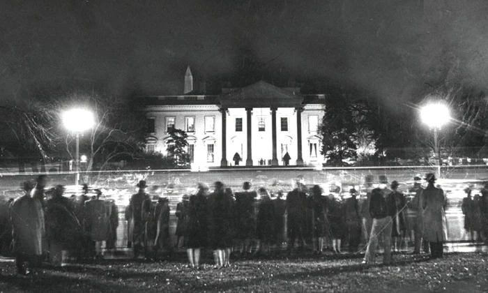 Decembrie 1941   Un altfel de Crăciun la Casa Albă jpeg