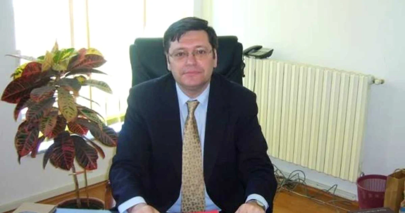 Prof.univ.dr. Nicu Panea 