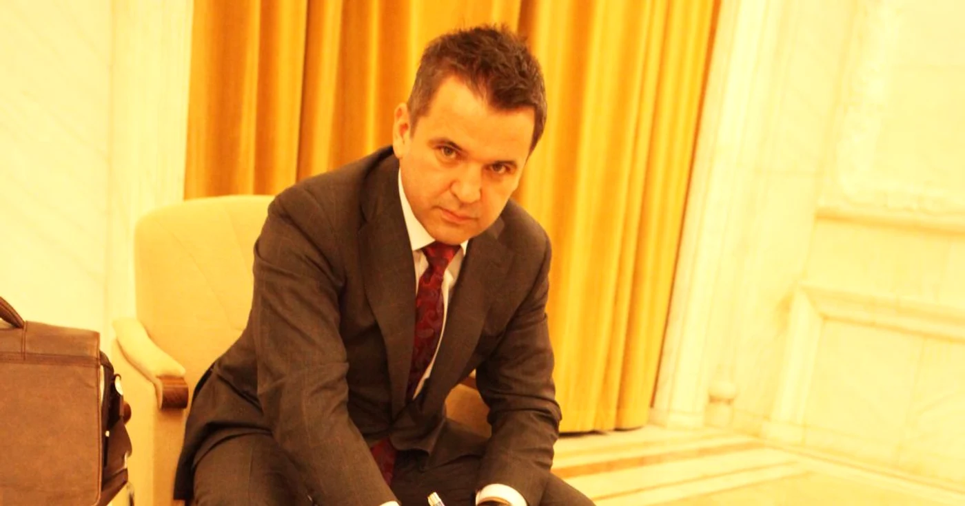 Deputatul Florin Secară este membru al Comisiei de Apărare şi Ordine Publică