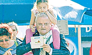 Monica Gabor  a plecat din  nou în America (FOTOGRAFII: ARHIVA PERSONALĂ/CLICK!) jpeg