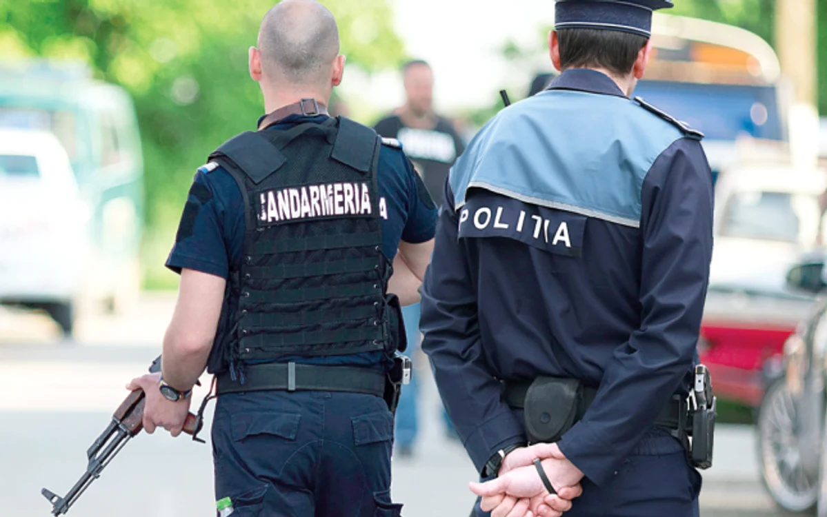 Politie si Jandarmerie - politist vs jandarm FOTO Inquam 