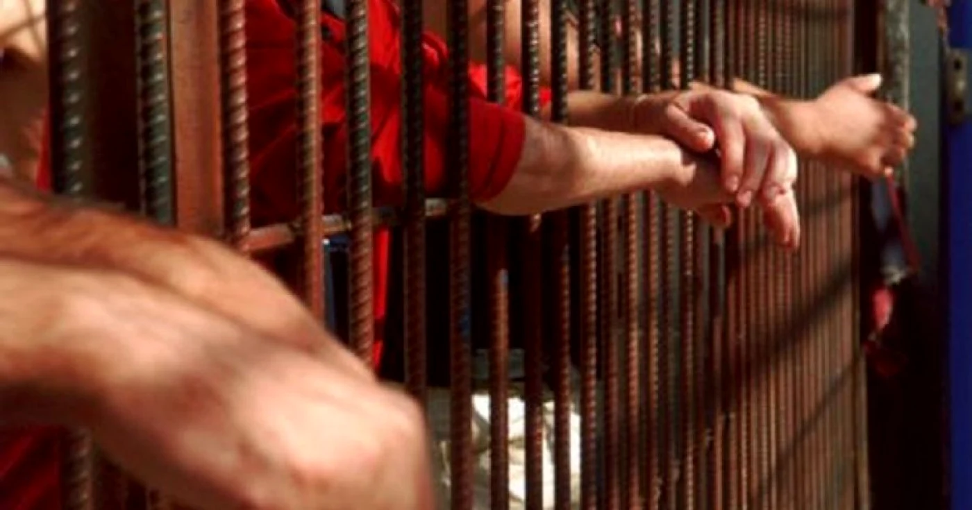 Deţinutul a încercat să introducă obiecte interzise în penitenciar