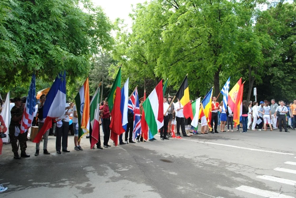 Tinerii încep pregătirile pentru a opta ediţie a Paradei Europei