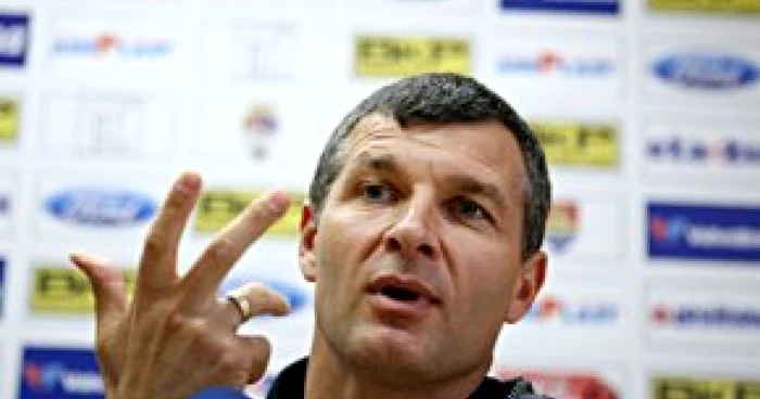 Sabău: "Stuttgart e mai slabă decât Şahtior"