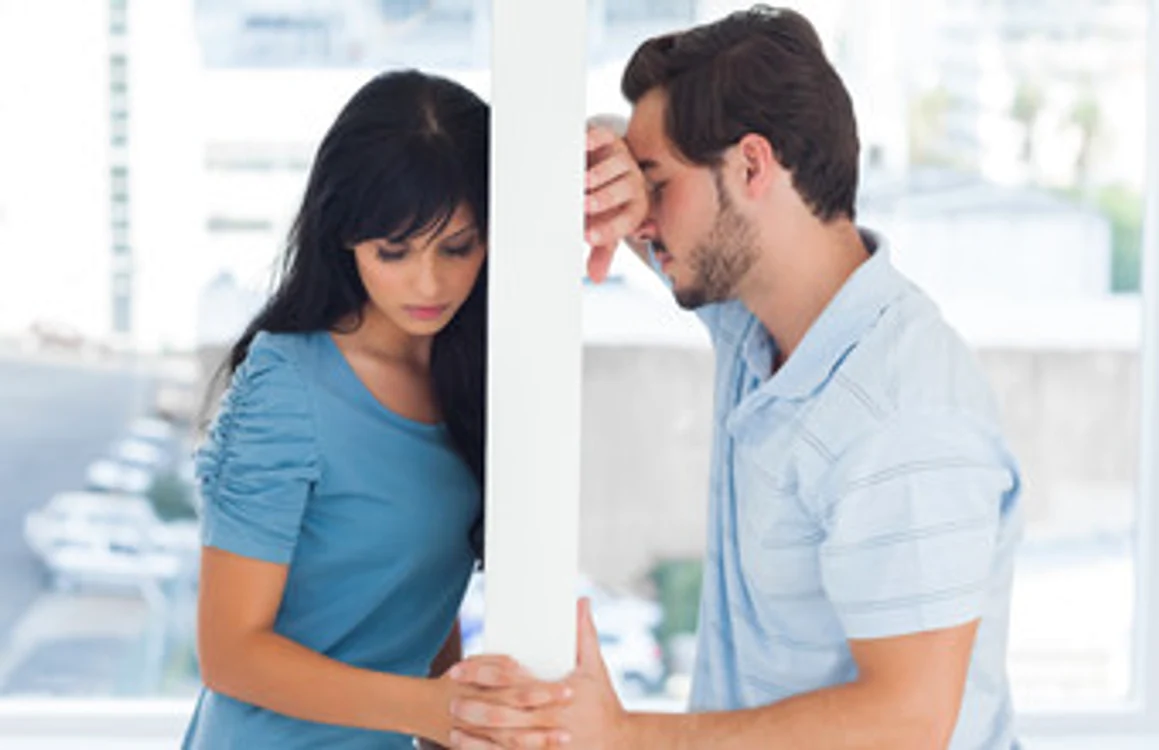 
     Dacă se întâmplă să simti că nu îţi mai recunoşti partenerul de viaţă, acesta poate fi un semnal de alarmă pe care nu trebuie să îl neglijezifoto: shutterstock  