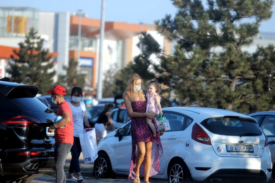 Valentina are din nou silueta unui model