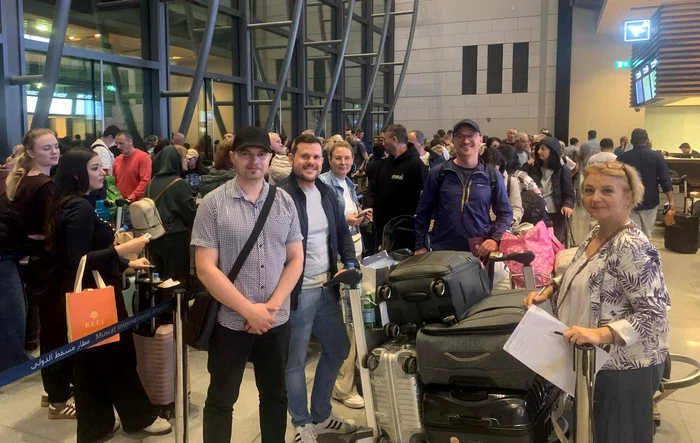 Români, evacuați din Orientul Mijlociu FOTO: MAE/FB