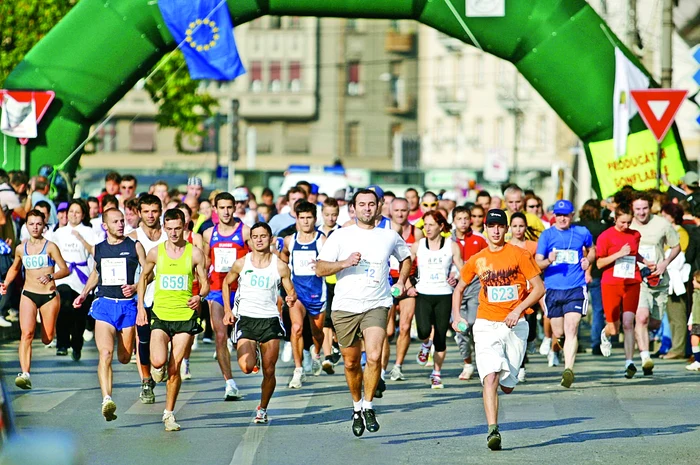 Maratonul, o competiţie sportivă cu tot mai mulţi adepţi din România FOTO: ADEVĂRUL