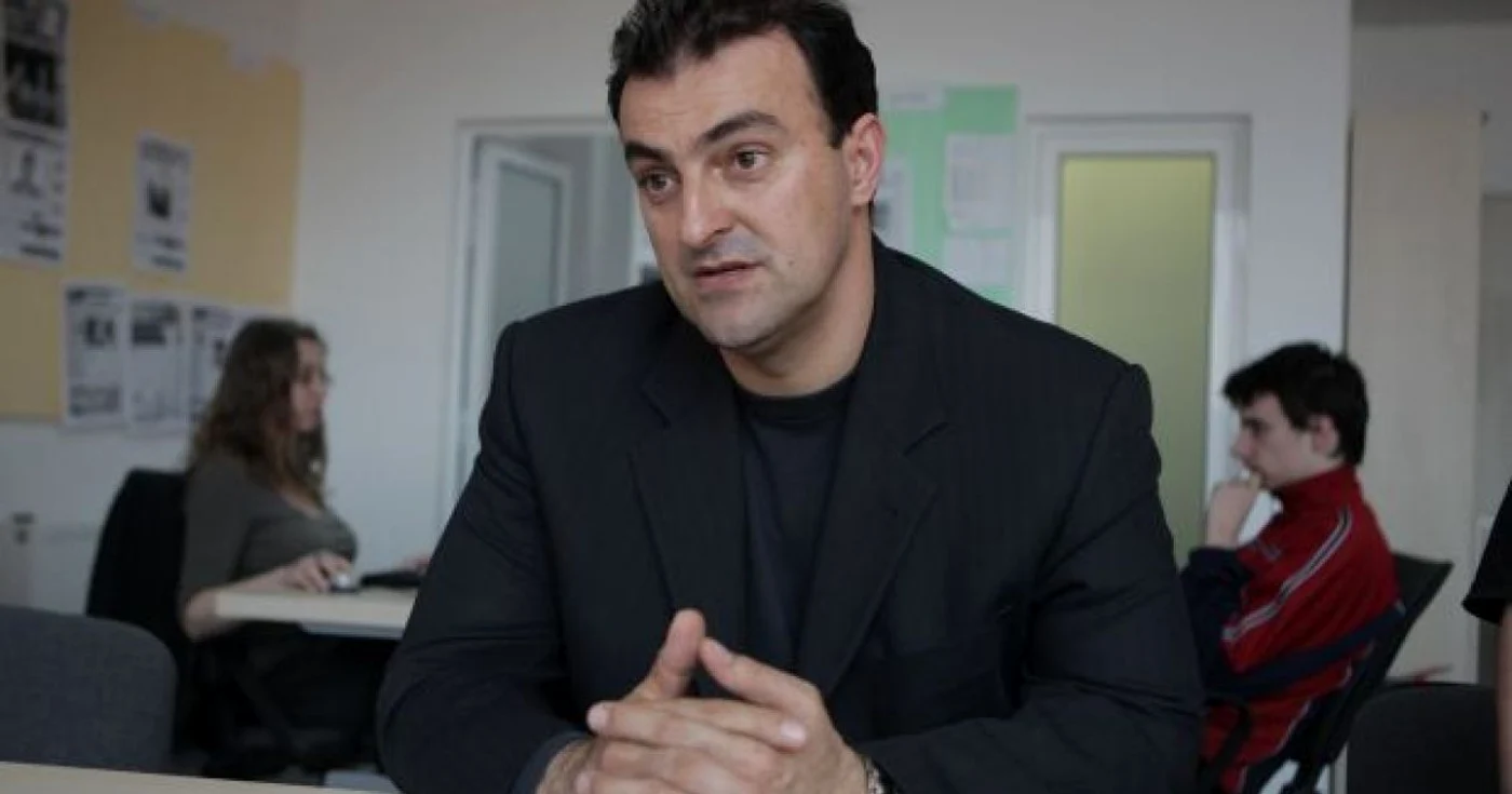 Sorin Apostu a dat cu subsemnatul astăzi