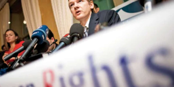 Fondatorul WikiLeaks, Julian Assange