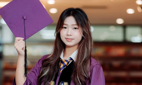 studenta vietnam jpg