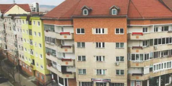 Valuri pe piaţa apartamentelor vechi