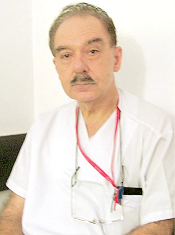 Viorel Milcu  lucrează de  35 de ani în spital 