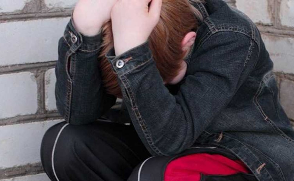 Calvarul inimaginabil a cinci copii, maltratați și puși să asiste la relații intime între părinți. Micuții au vârste între între 3 şi 10 ani