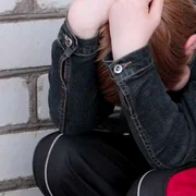 Copiii abuzaţi rămân cu sechele pentru toată viaţa